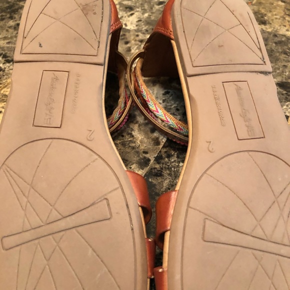 American Eagle girls size 2 sandals - Picture 4 of 5
